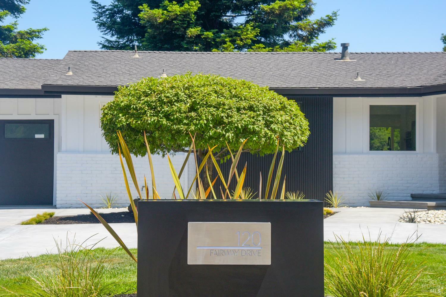 Property Photo: 120 Fairway Drive CA 94949