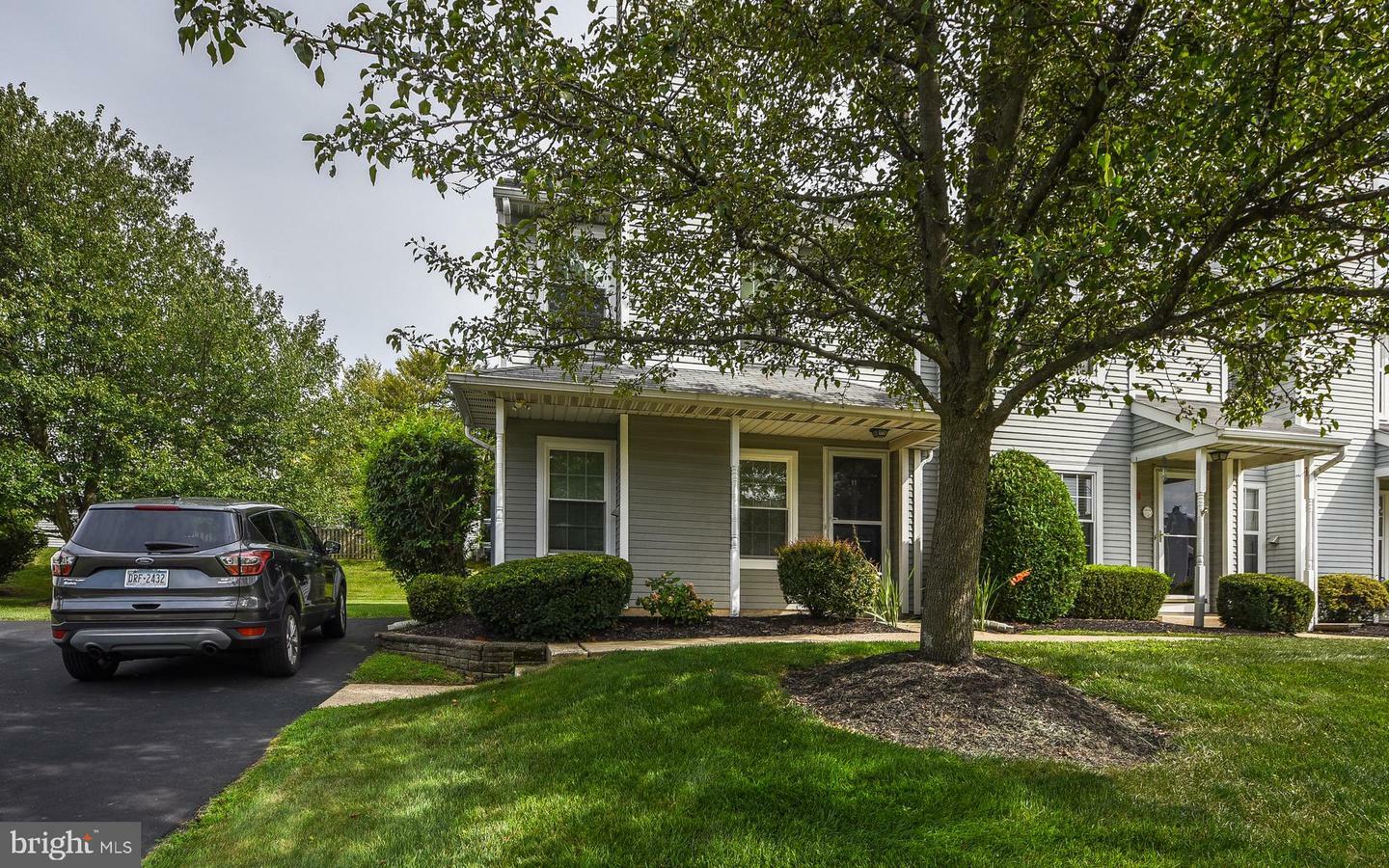 Property Photo: 11 Eaton Court 132 PA 18940