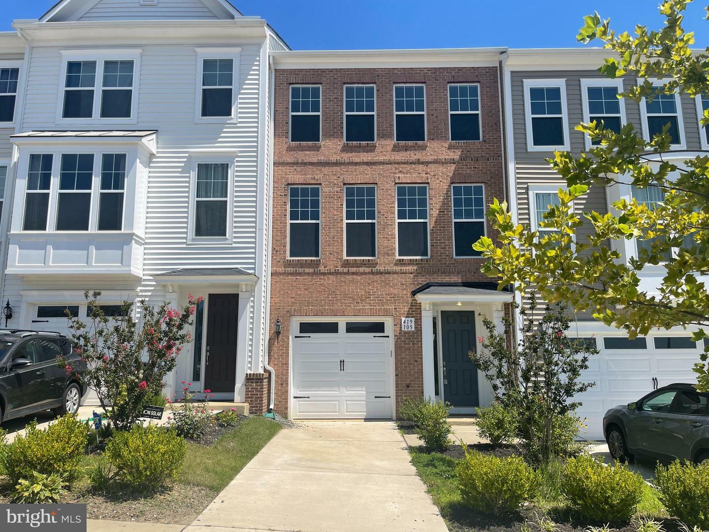 Property Photo: 419 Foxglove Way 105 VA 22554
