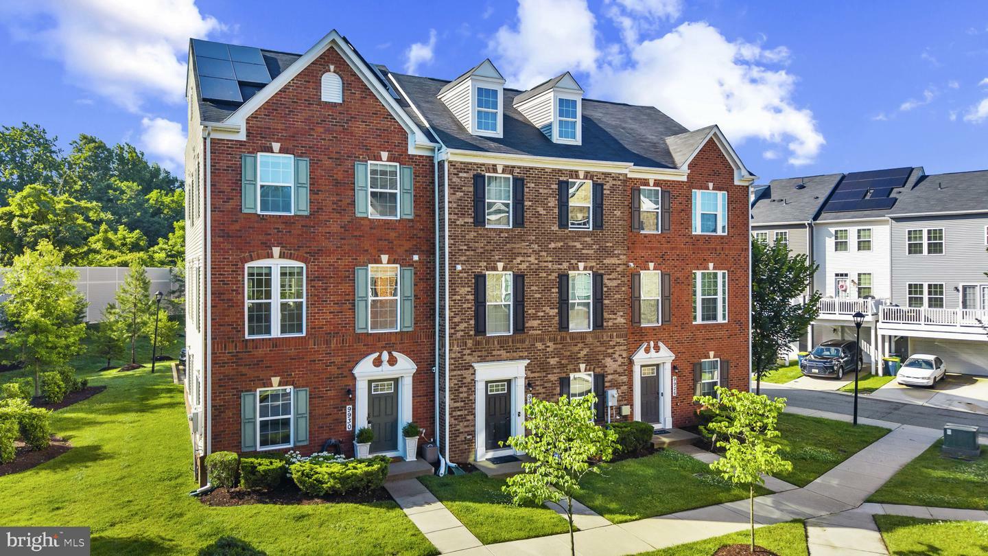 Property Photo: 9930 Vista Pointe Drive MD 20774