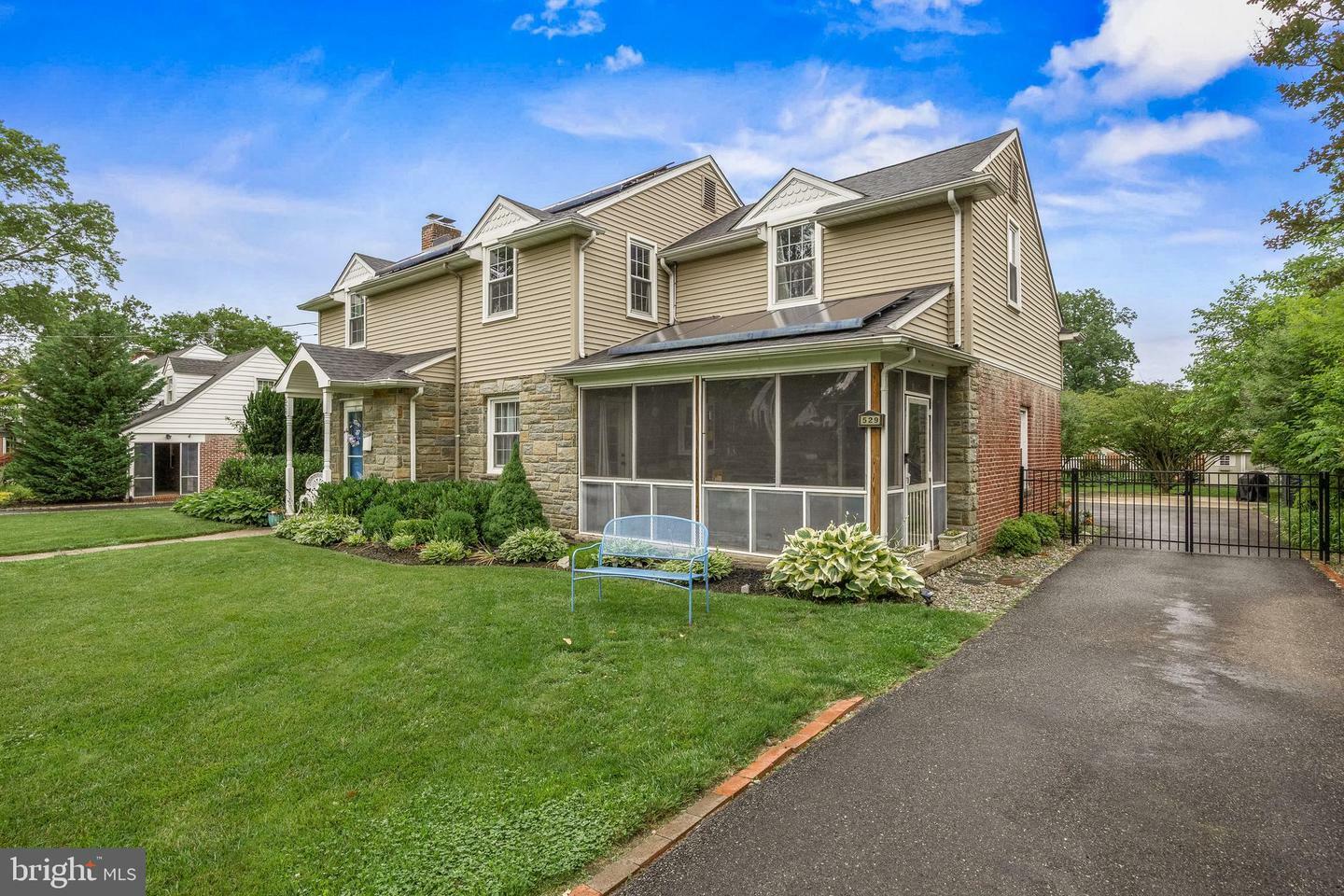 Property Photo: 529 Bowling Green NJ 08057