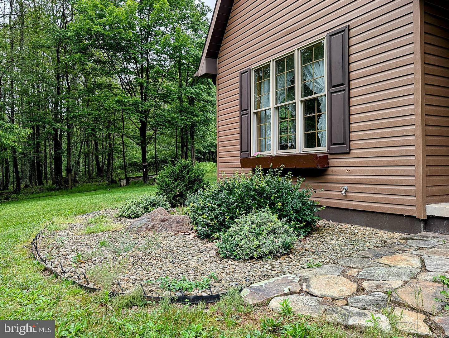Property Photo: 263 Helixville Road PA 15559