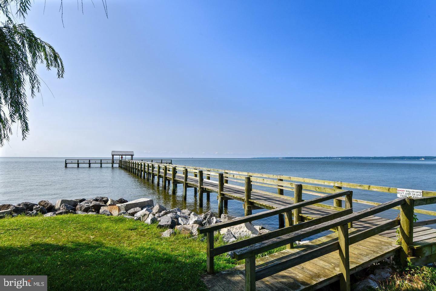 Property Photo: 1193 Gwynne Avenue B MD 20733