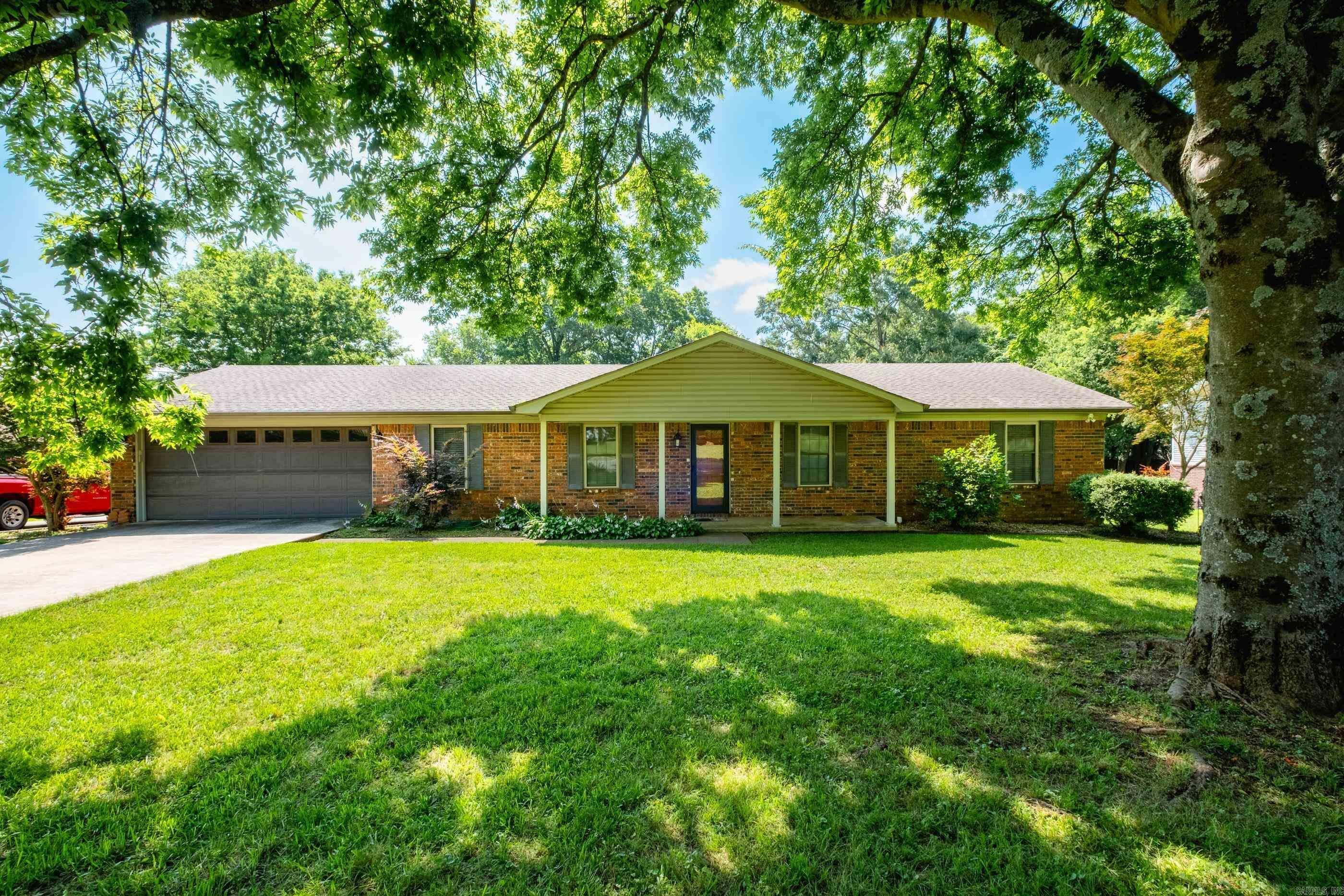 Property Photo: 304 Dogwood Drive AR 72019