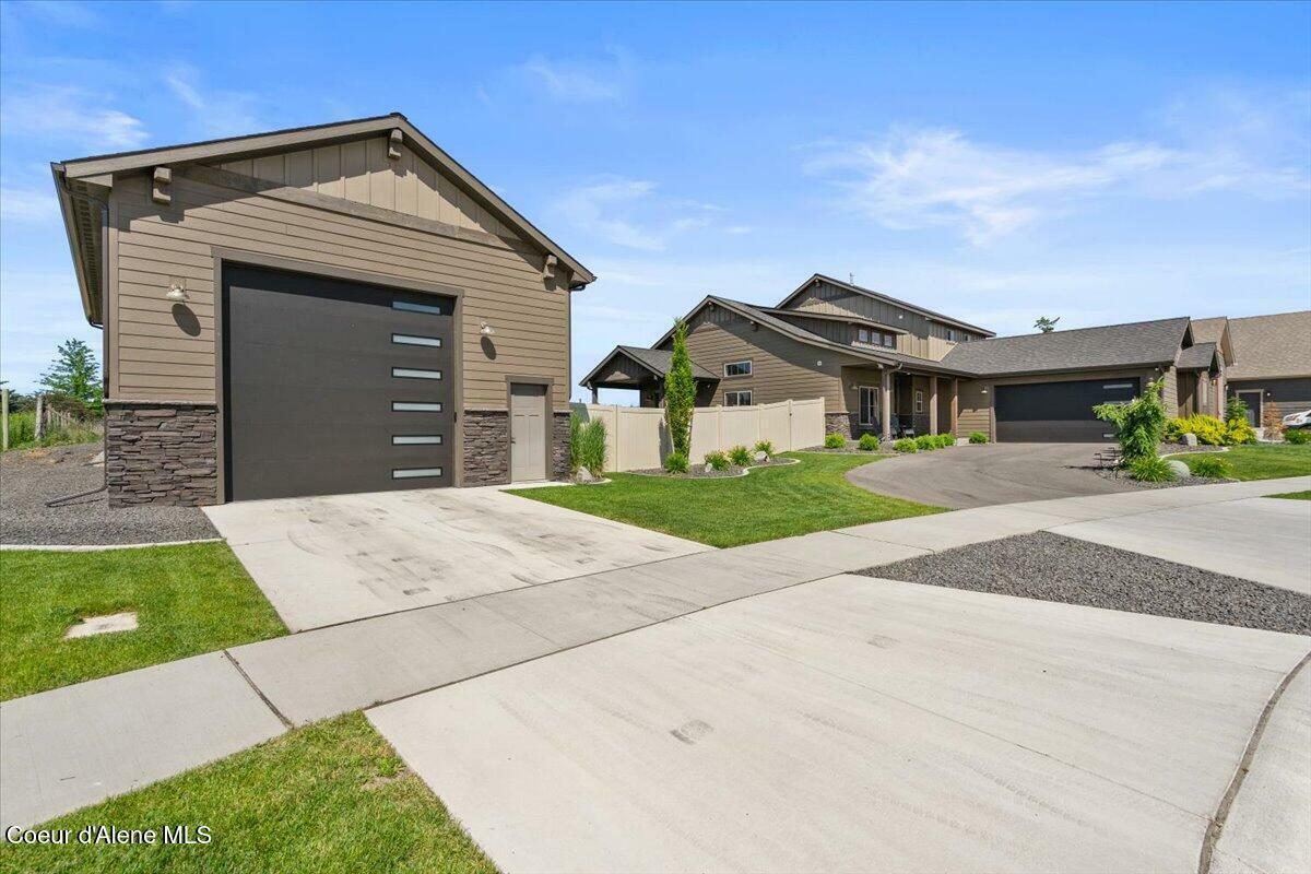 3811 N Foxtail Rd  Post Falls ID 83854 photo