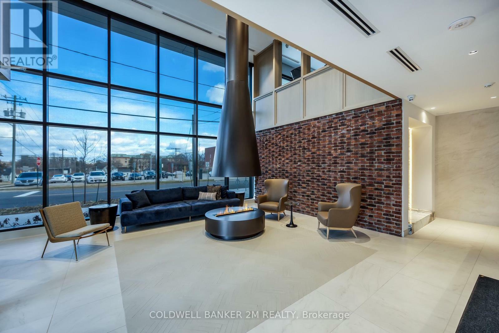Property Photo:  201 Brock Street 311  ON L1N 4K2 