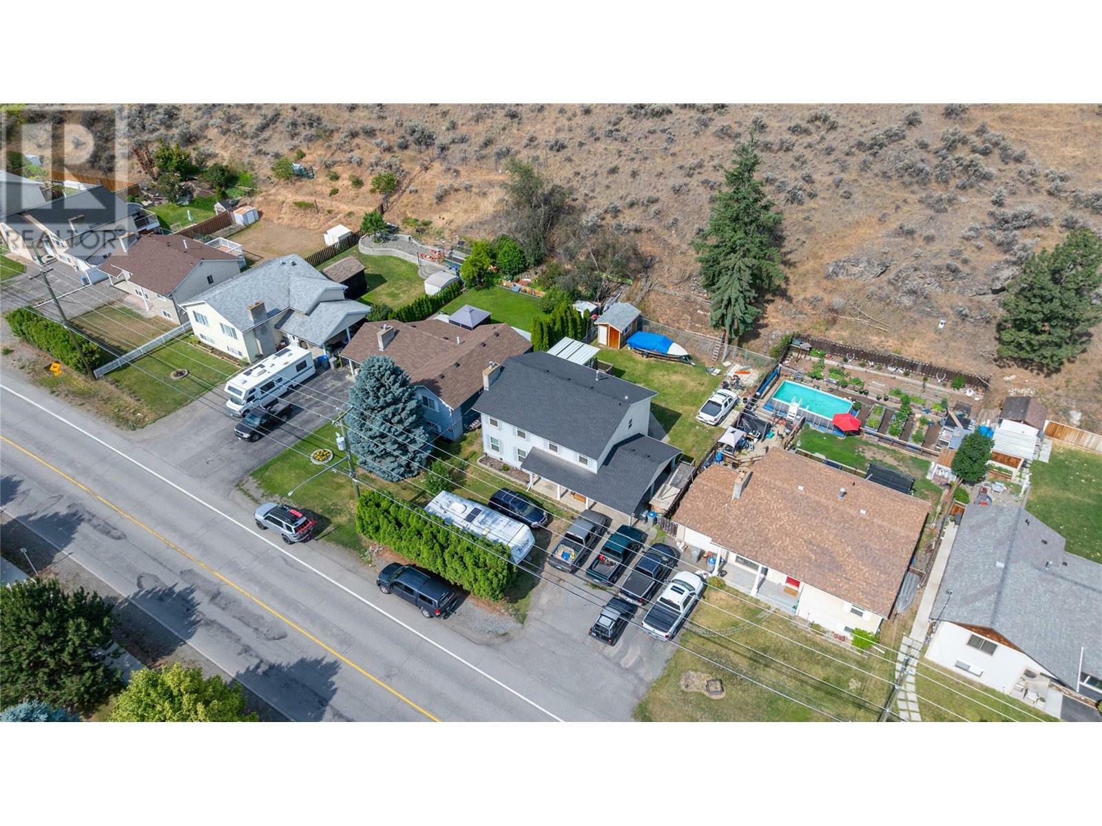 Property Photo: 3688 Westsyde Road BC V2B 7H6