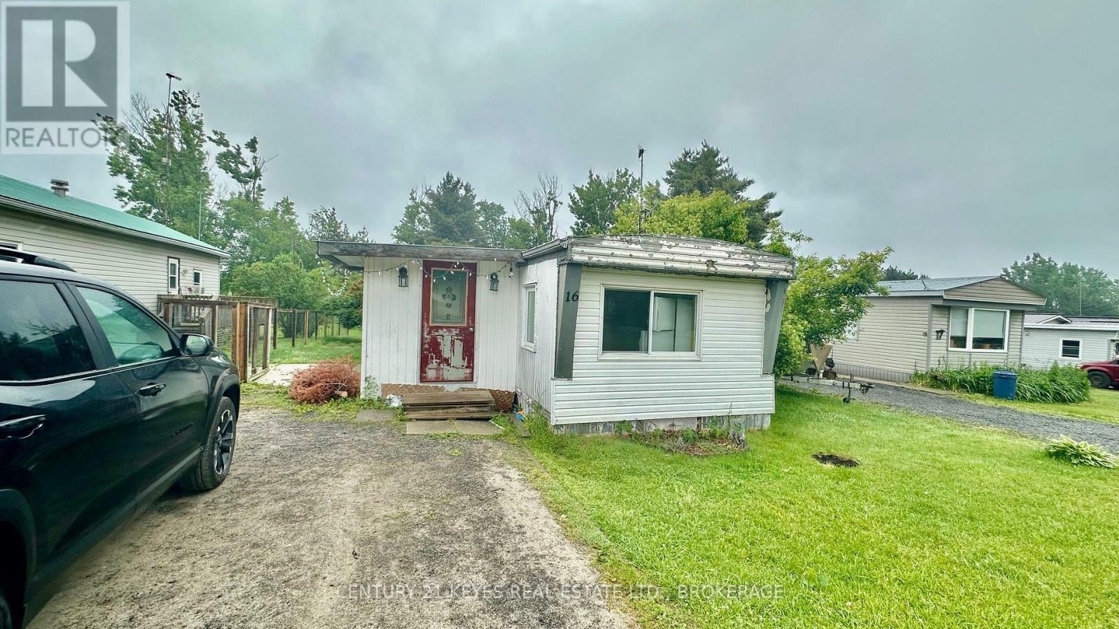Property Photo: 104 Ellisville Road 16 ON K0H 2N0