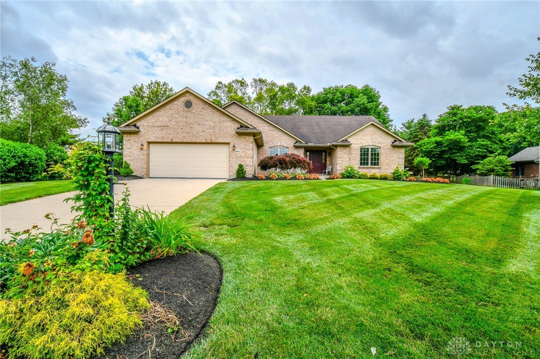 Property Photo:  2690 Langtree Lane  OH 45458 