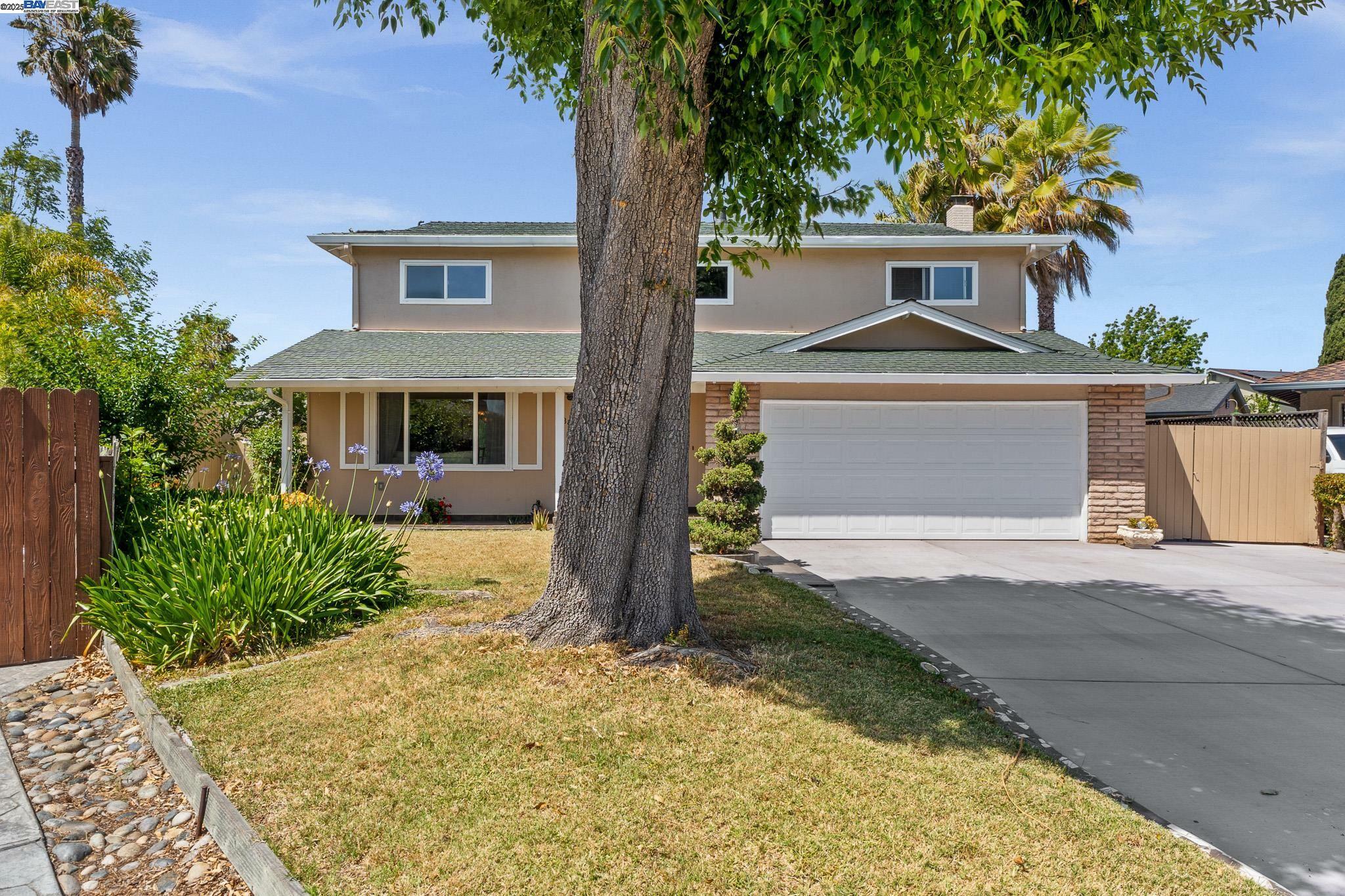 Property Photo:  38824 Jonquil Dr  CA 94560 
