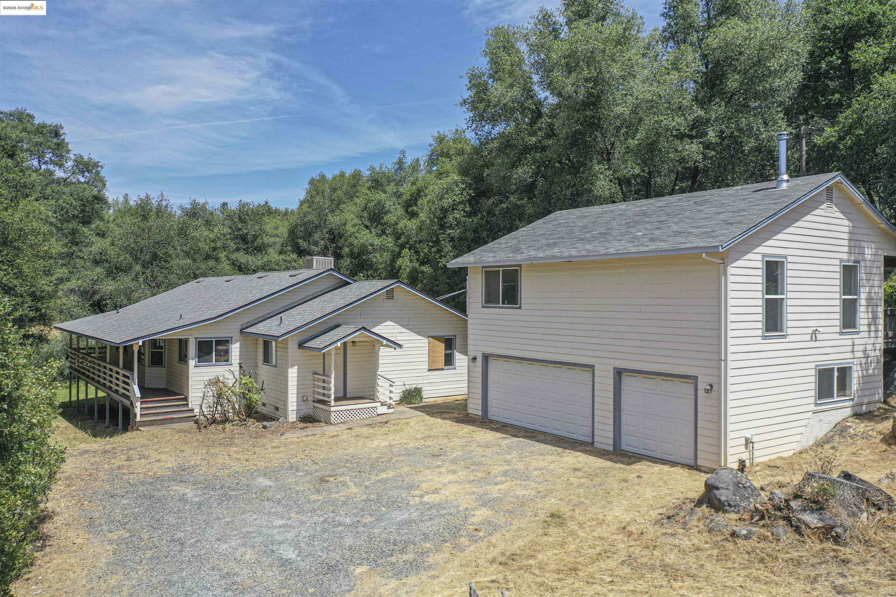 18940 Lambert Lake Rd  Sonora CA 95370 photo