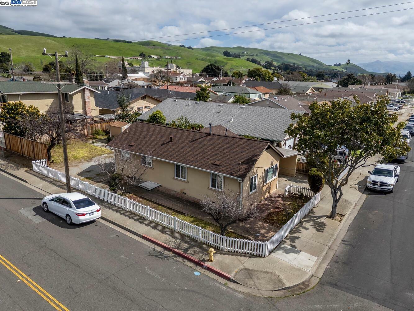 Property Photo:  33408 4th Street  CA 94587 