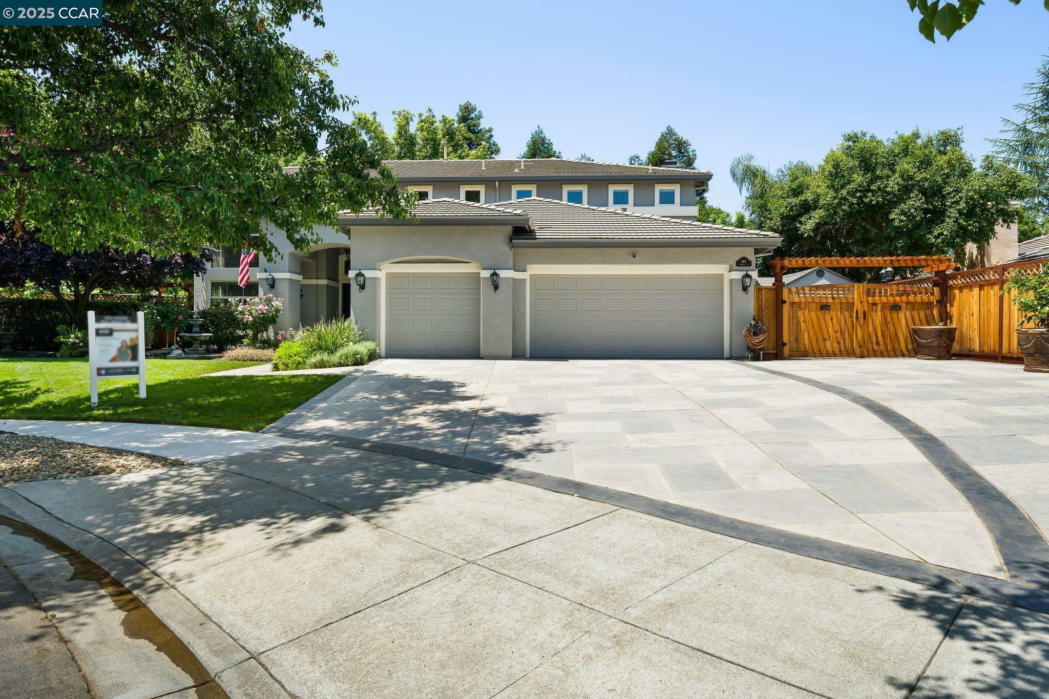 Property Photo:  843 Vernazze Ct  CA 94513 