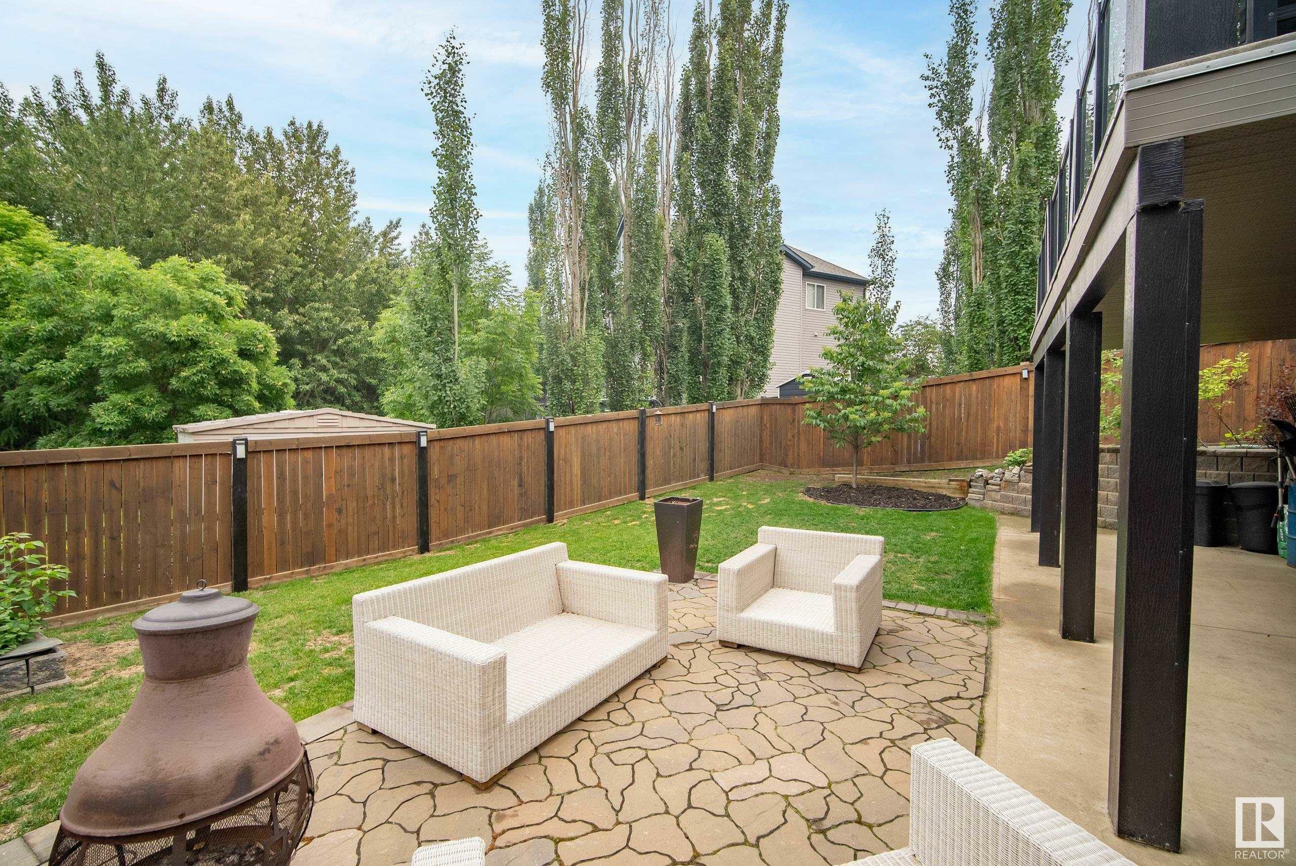 Property Photo: 9511 220 Street NW AB T5T 1N2