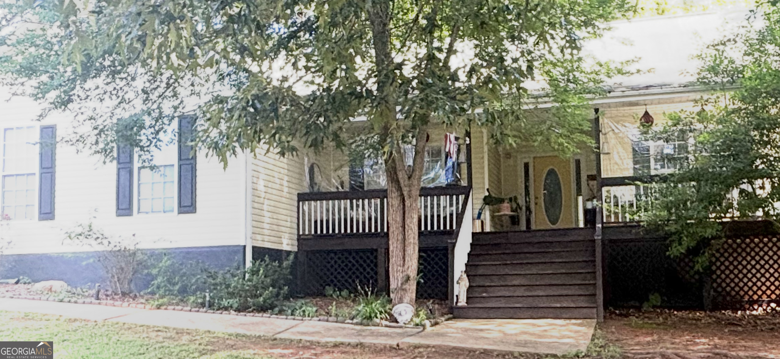 Property Photo: 214 Sugar Hill Court GA 30233