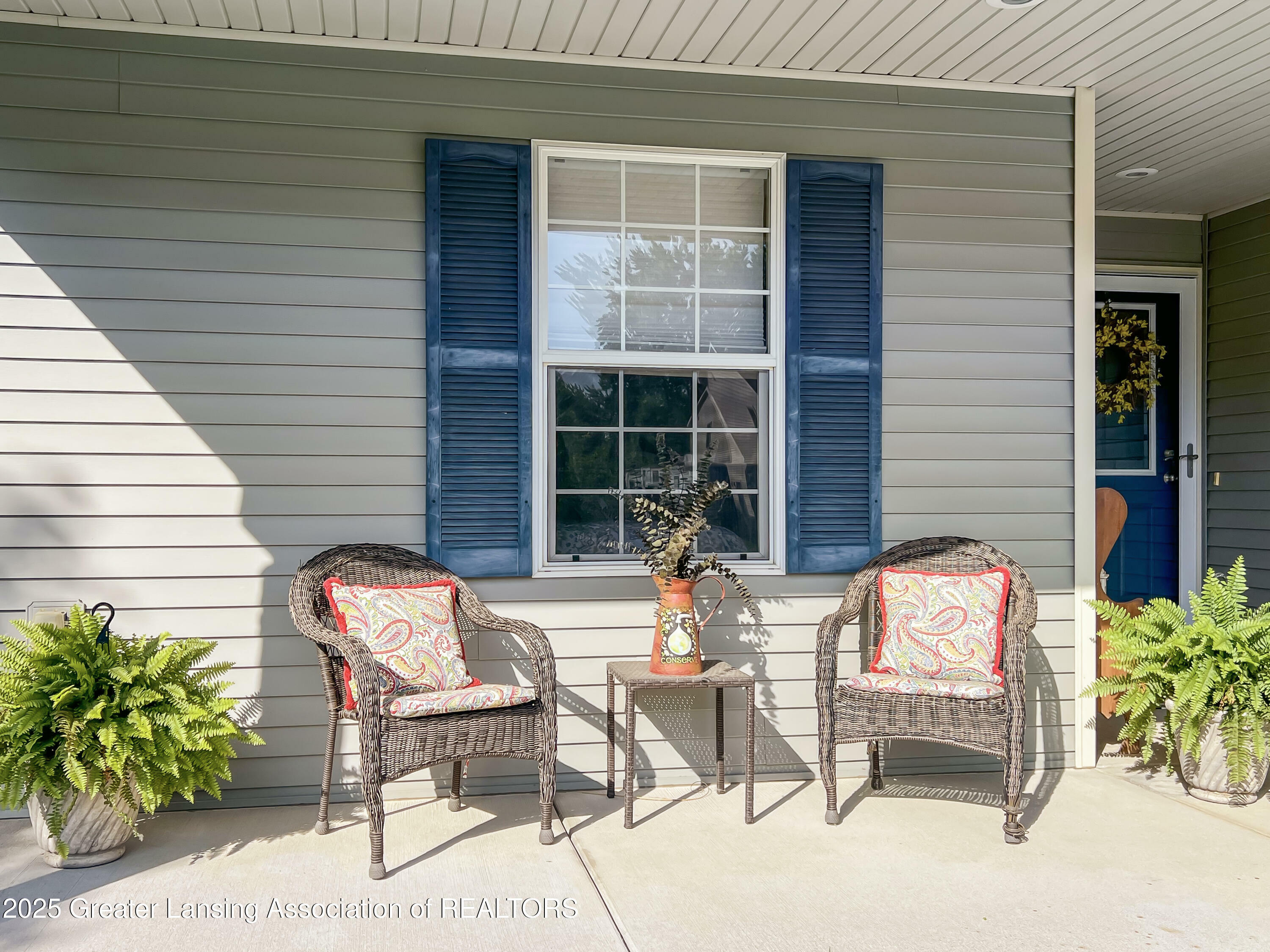 Property Photo:  1024 Franklin Farm Drive  MI 48854 