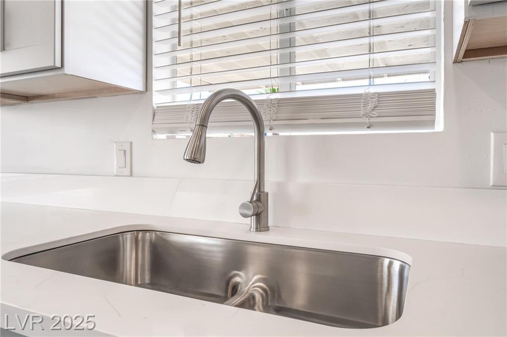 Property Photo:  600 Berry Circle  NV 89107 