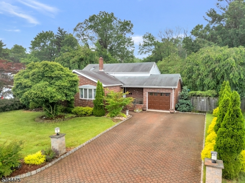 Property Photo:  605 Beechwood Ave  NJ 08846 
