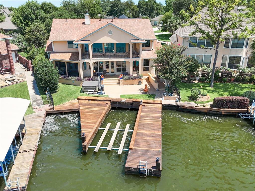 Property Photo: 7159 Kingston Cove Lane TX 77318