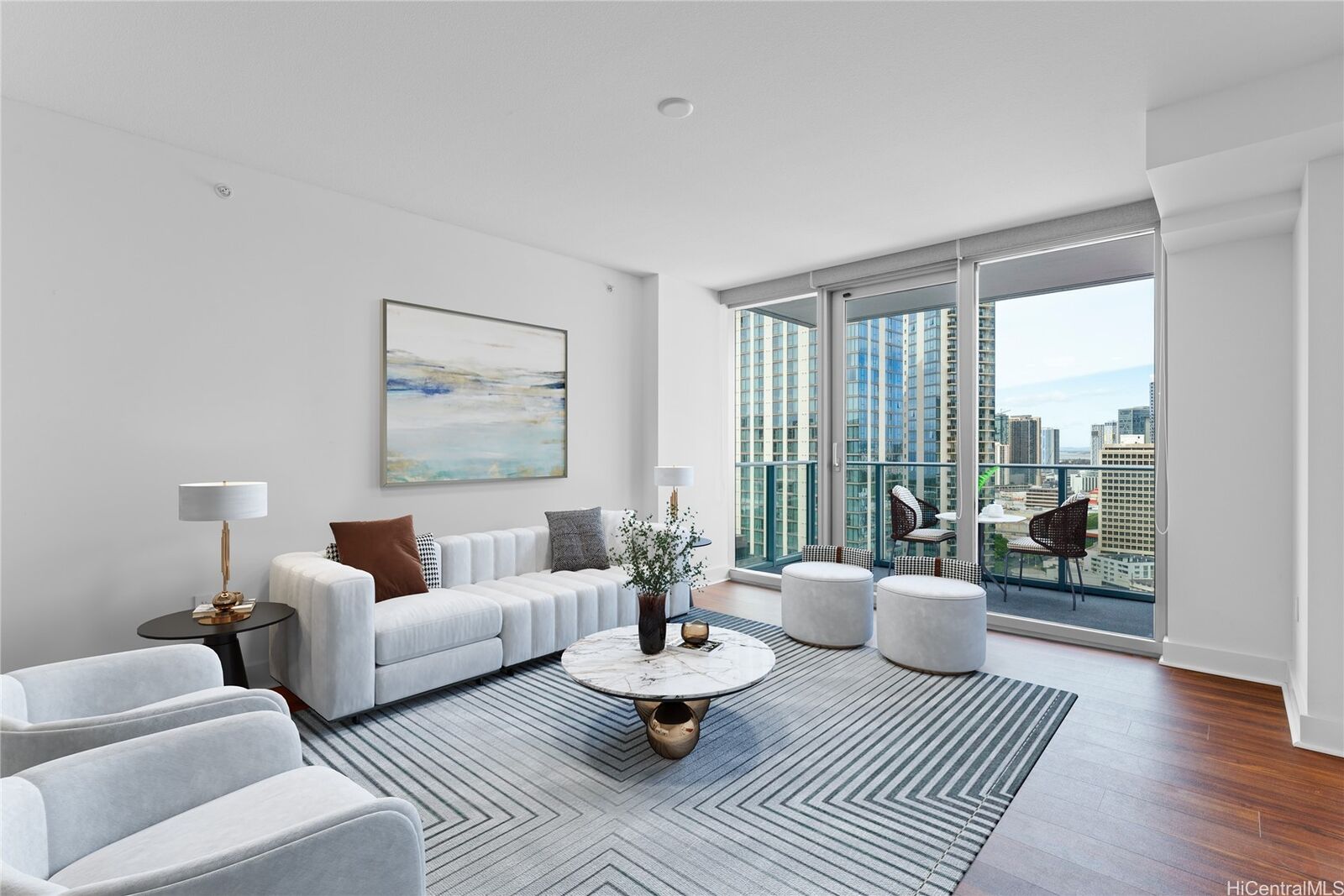 Property Photo: 629 Keeaumoku Street 2408 HI 96814