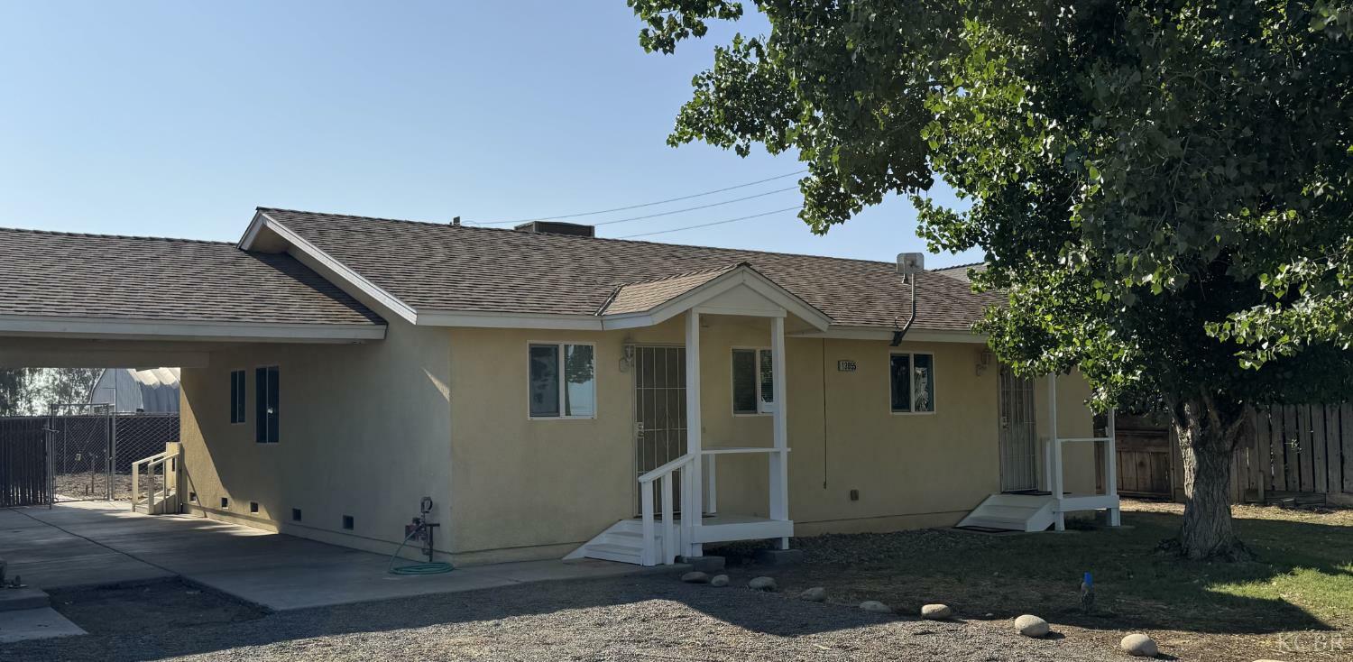 Property Photo: 13055 S 10th CA 93230