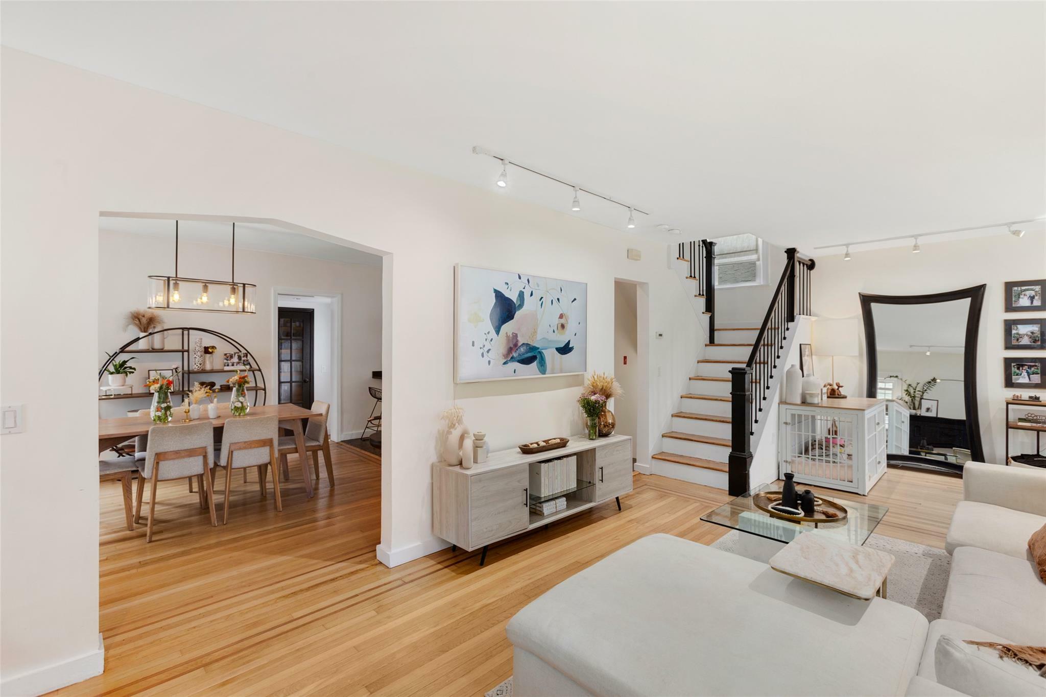 Property Photo:  32 Central Parkway  NY 10552 