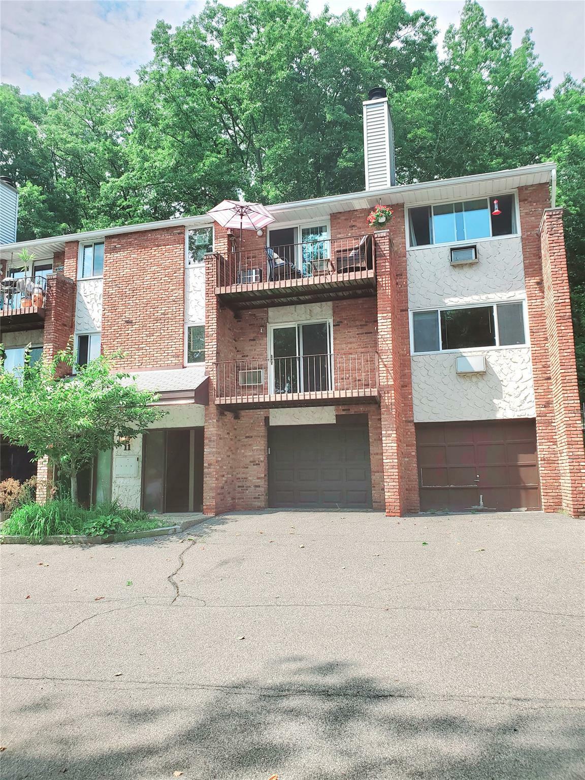 Property Photo: 1106 Parkview Drive NY 10975
