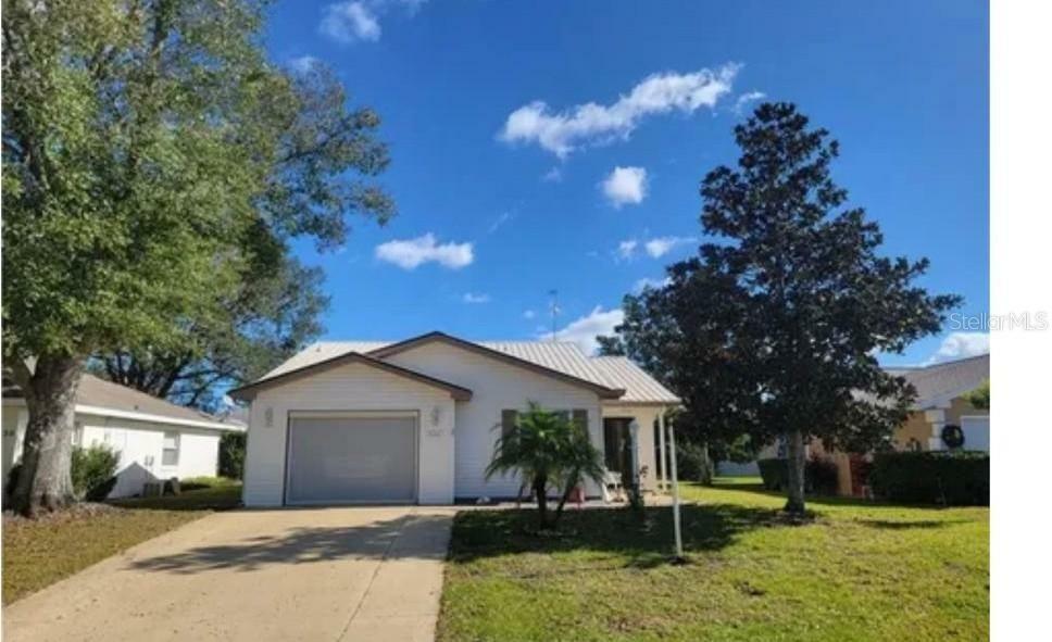 Property Photo: 1626 Willow Run FL 33872
