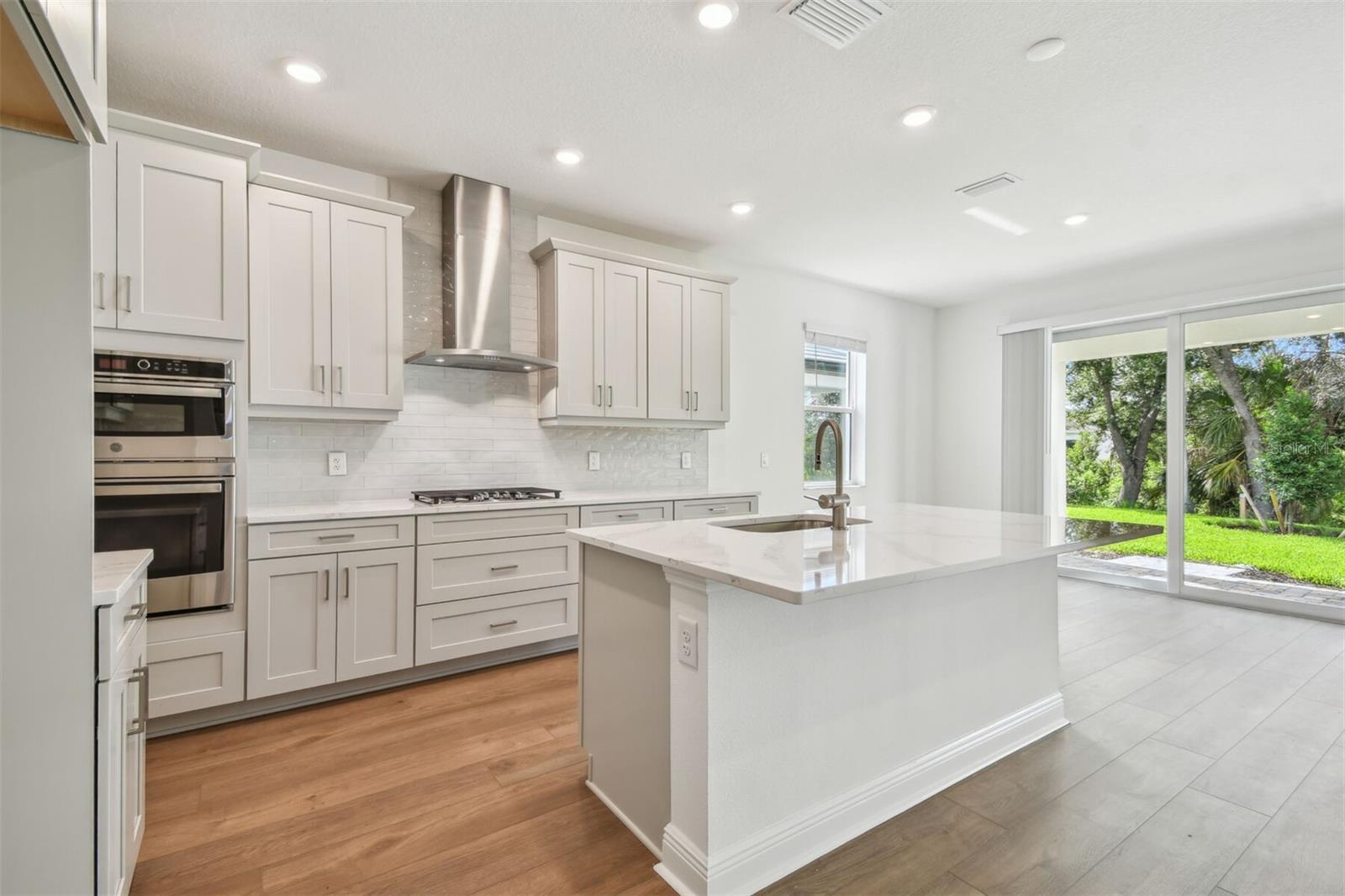 Property Photo: 17134 Savory Mist Circle FL 34211