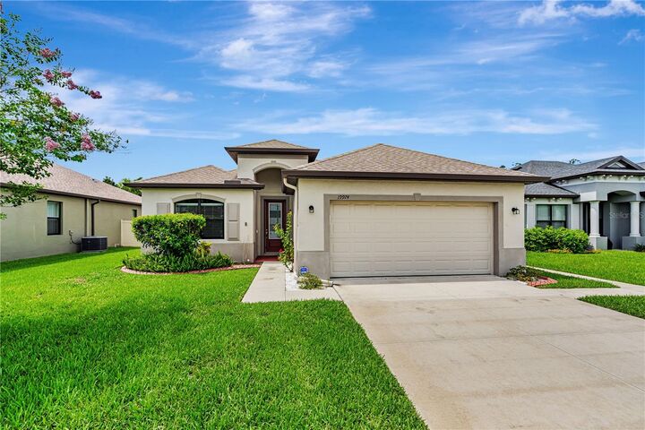 Property Photo: 19974 Bluebird Meadow Drive FL 33558