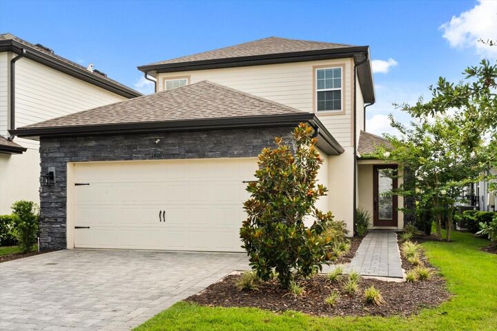 Property Photo: 1409 Bellamy Drive FL 34747