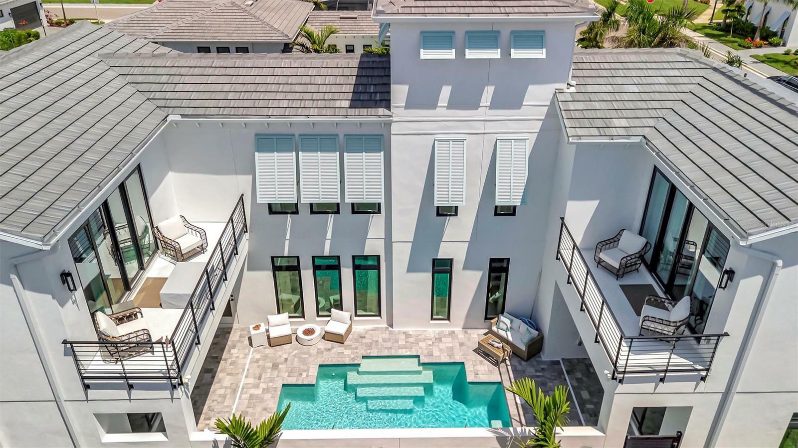 Property Photo: 6317 Turtle Grass Drive FL 34210