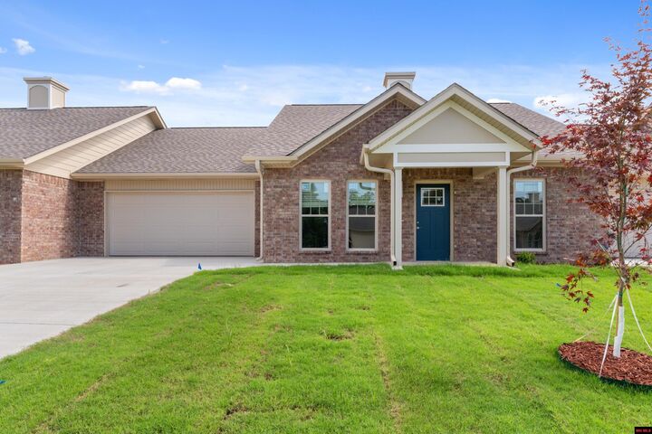 Property Photo: 2015 Silver Bay Court AR 72653
