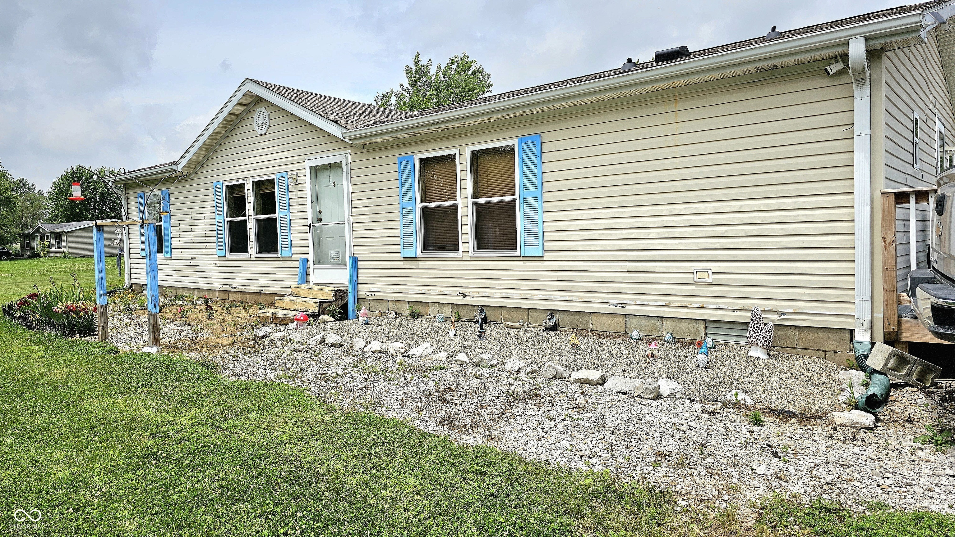 Property Photo: 10694 W Hickory Court IN 47456
