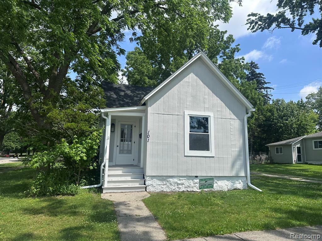 101 Morrell Street  Yale MI 48097 2947 photo