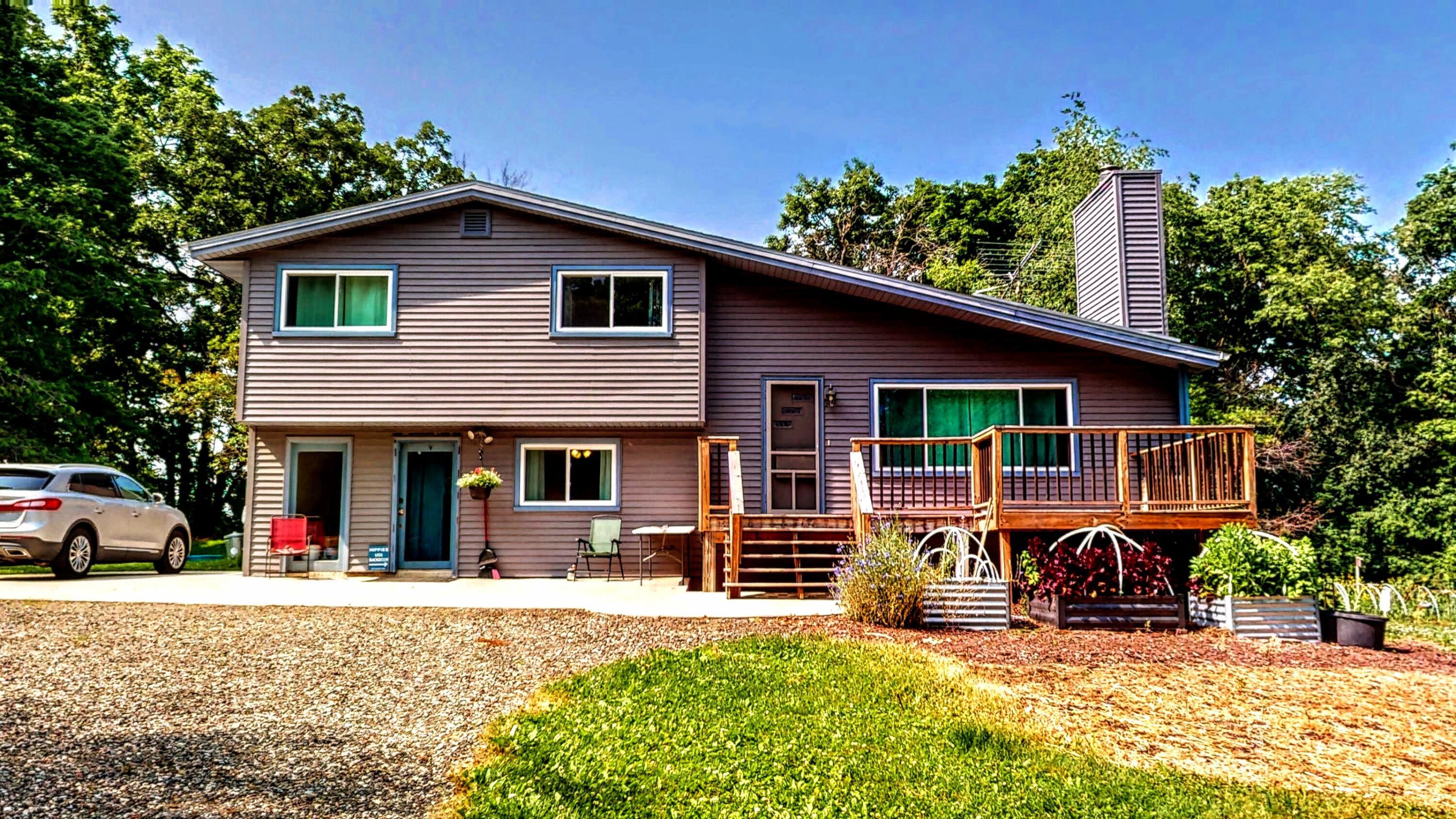 Property Photo:  N2493 Kunz Rd  WI 53538 