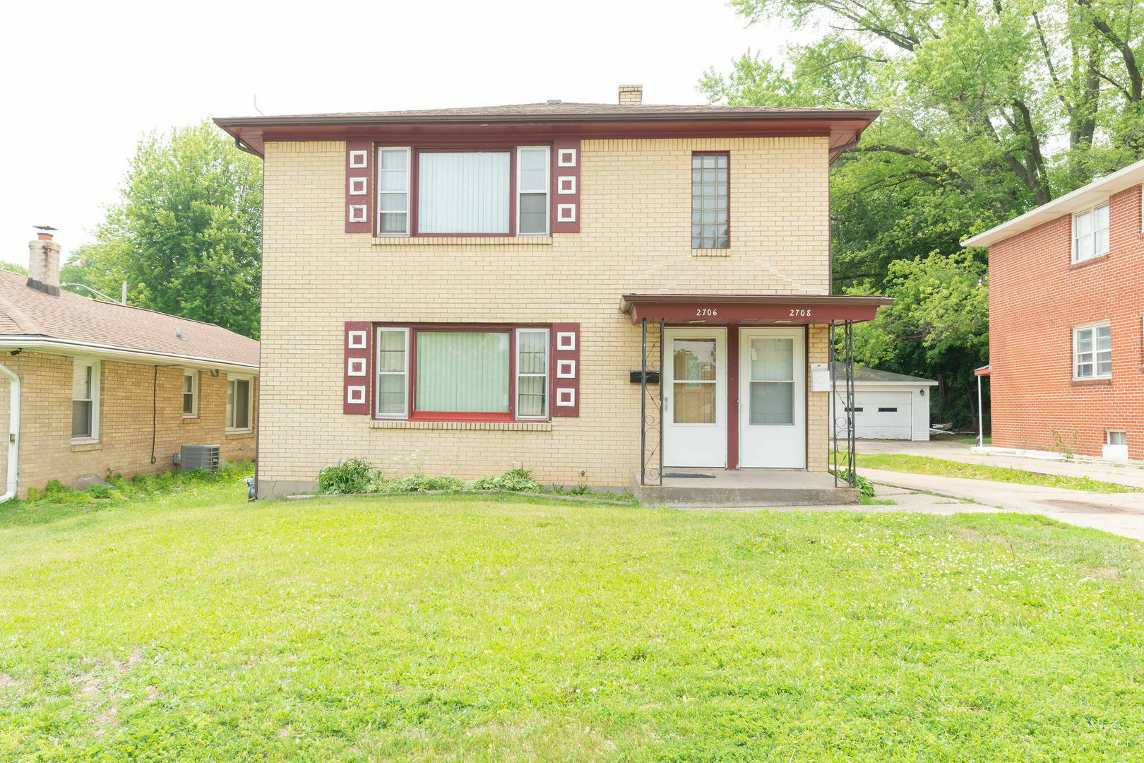 Property Photo: 2706 School Street IL 61101