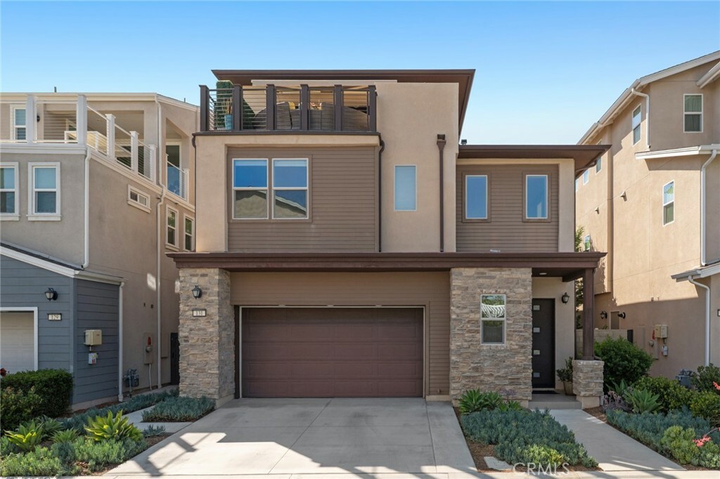 Property Photo:  131 Spiral  CA 92618 