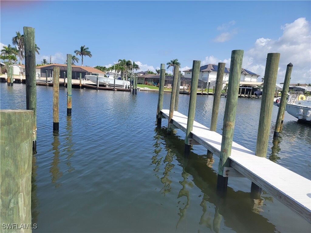 Property Photo:  18046 San Carlos Boulevard 139  FL 33931 