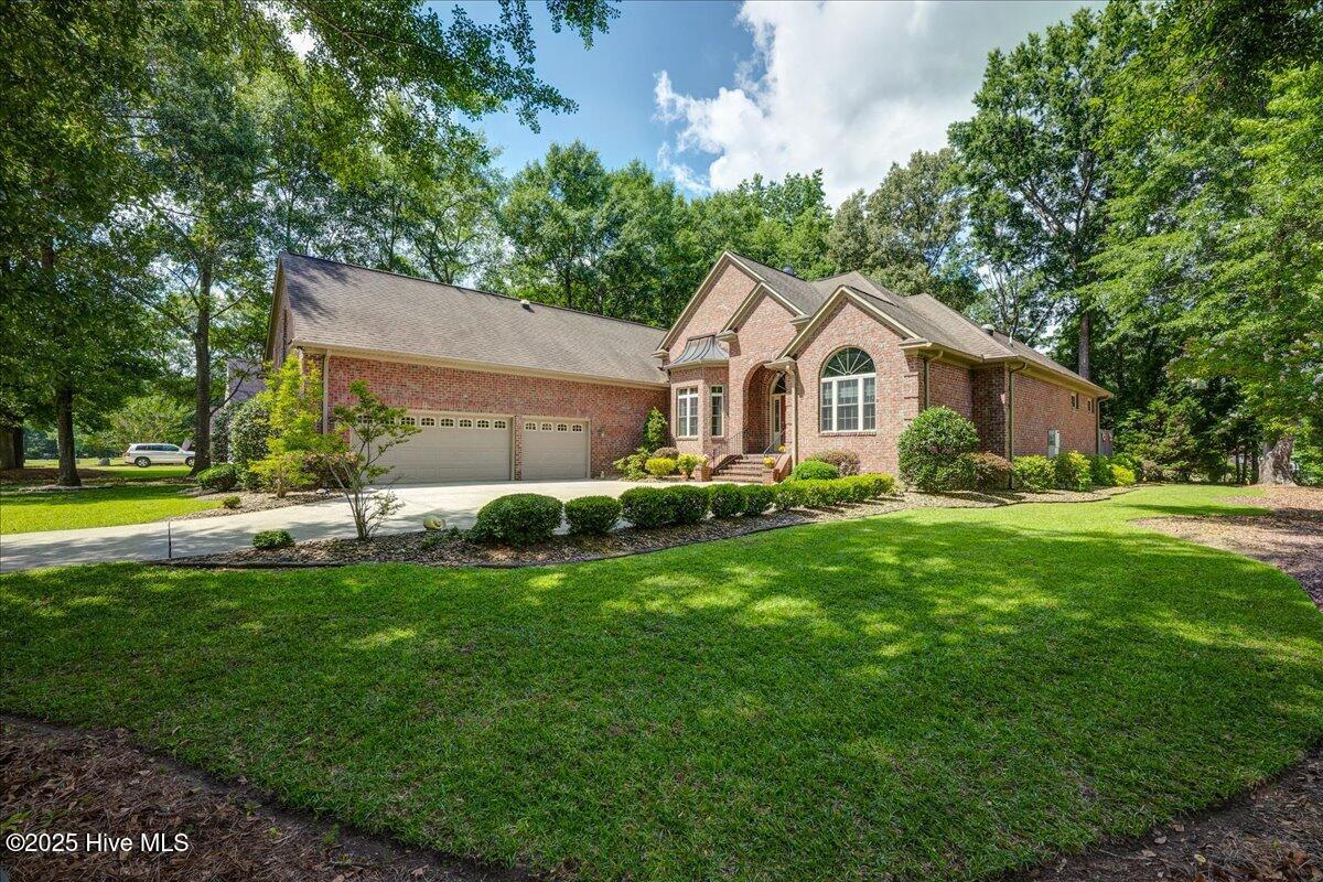 Property Photo: 100 Knollwood Court NC 28562