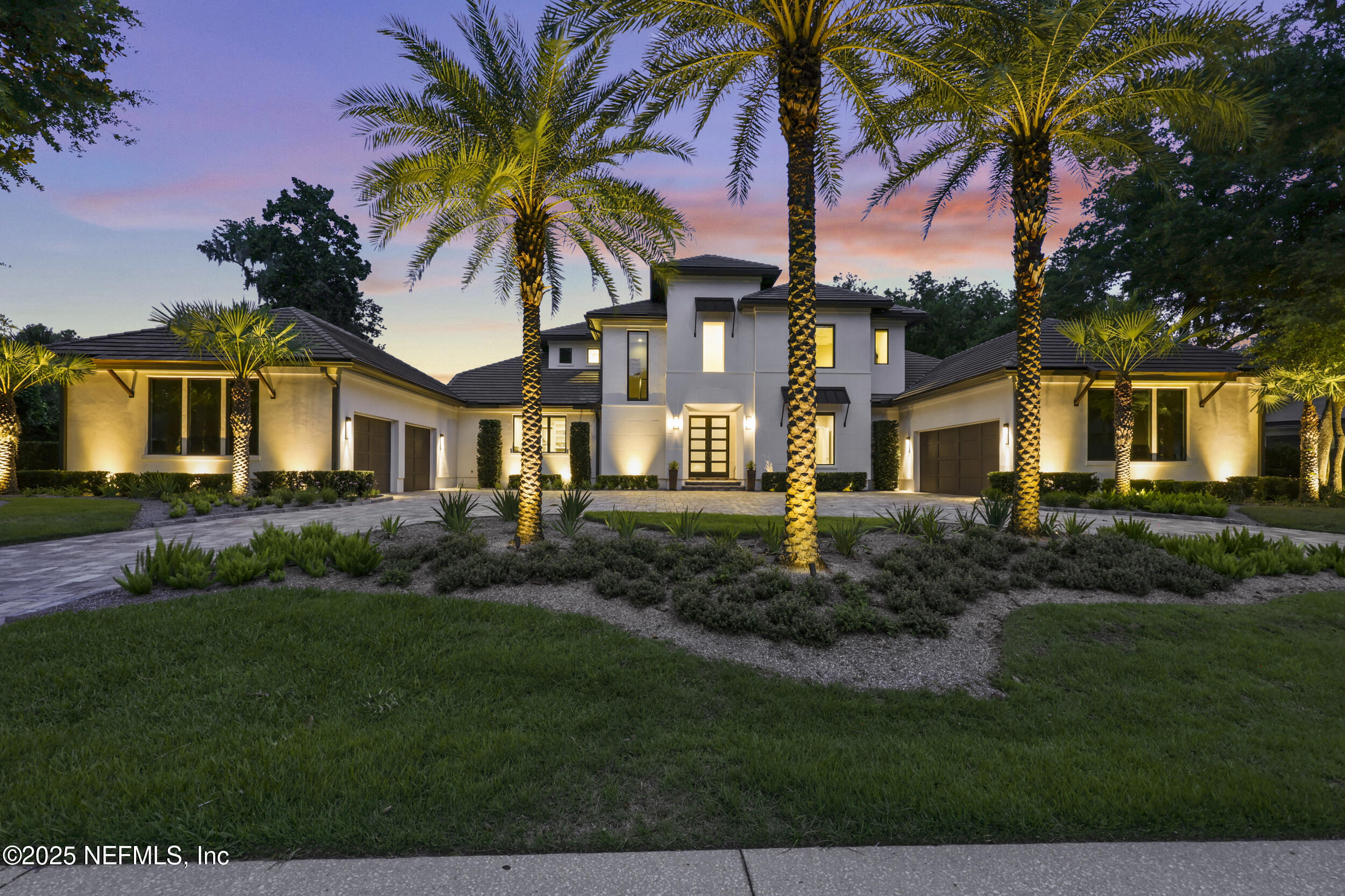 Property Photo: 737 Shipwatch Drive E FL 32225