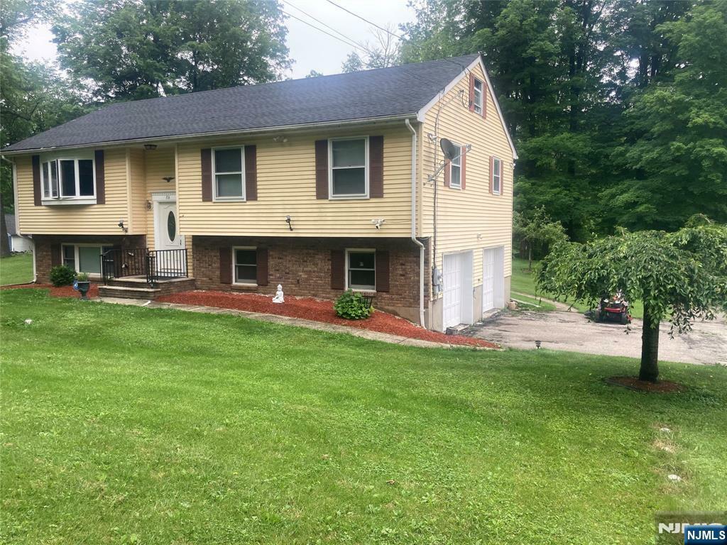 Property Photo: 116 Scott Road NJ 07416