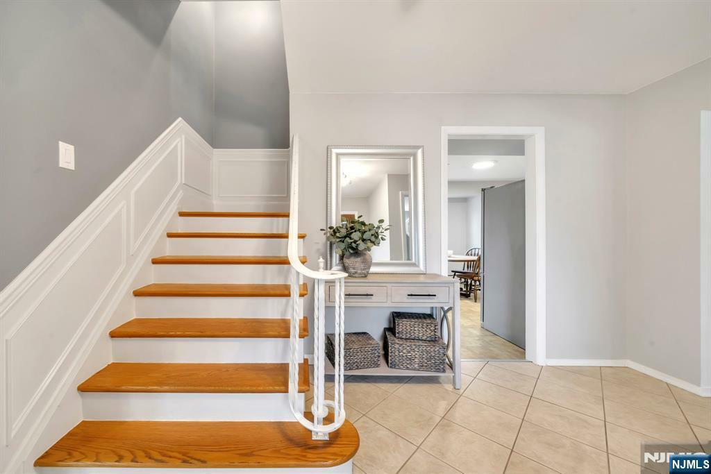 Property Photo:  18 Alan Drive  NJ 07004 