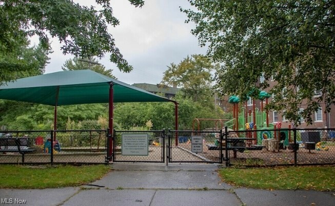 Property Photo: 13800 Fairhill Road 112 OH 44120