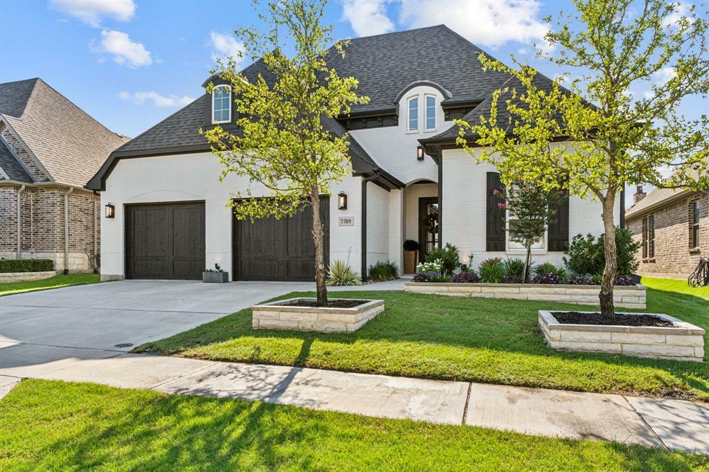 Property Photo: 7709 Waterside TX 75056