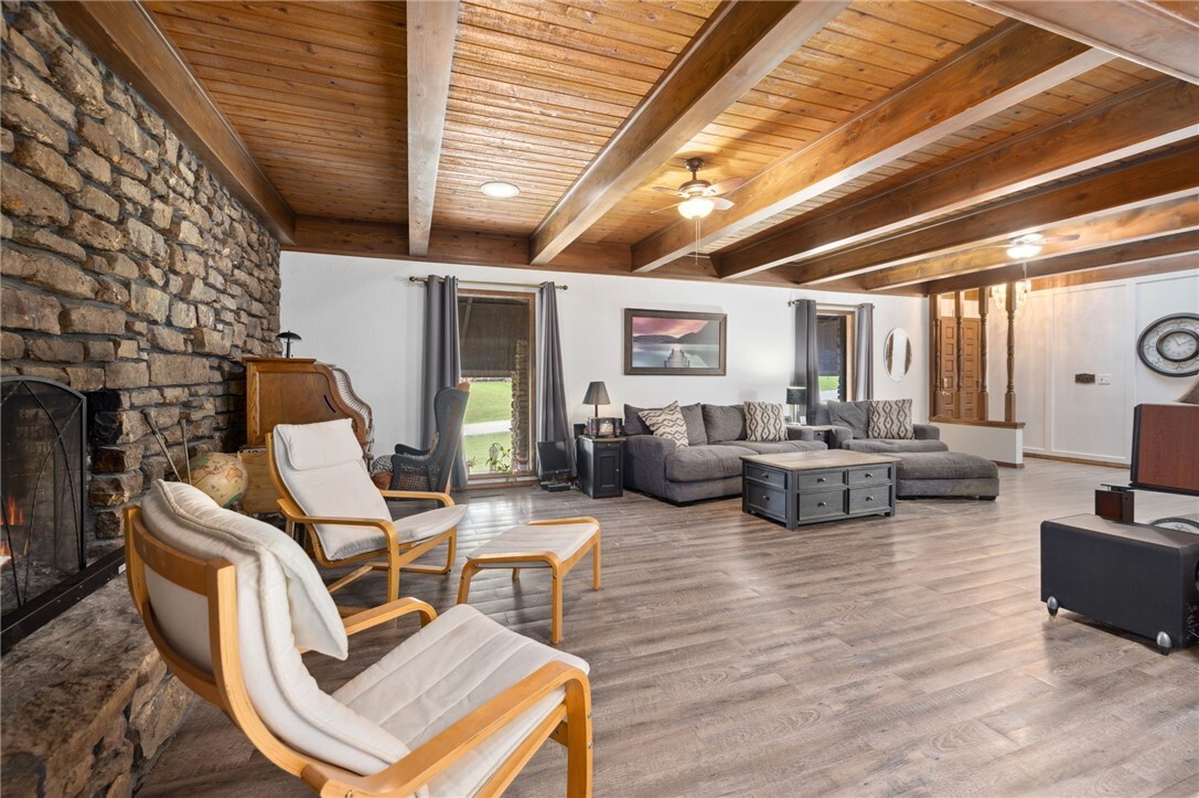 Property Photo: 213 Suttle Drive AR 72764