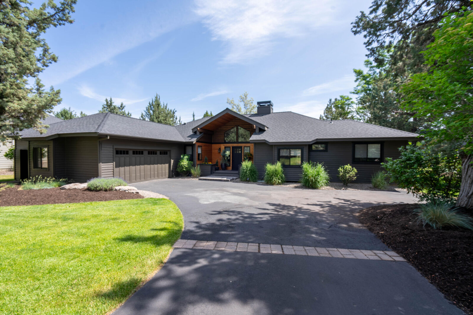 Property Photo:  2296 Condor Drive  OR 97756 