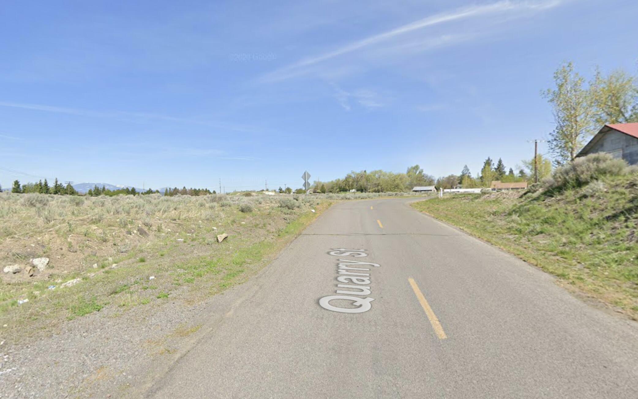 Property Photo: 3200 Quarry Street Lots 300, 302, 400 OR 97601
