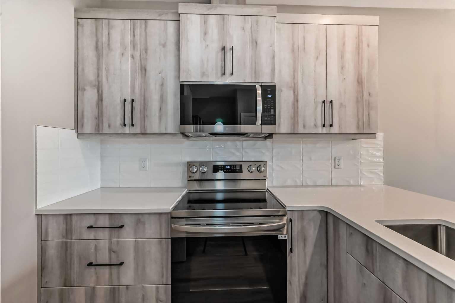 Property Photo: 1568 Stafford Drive N 5 AB T1H 2C5