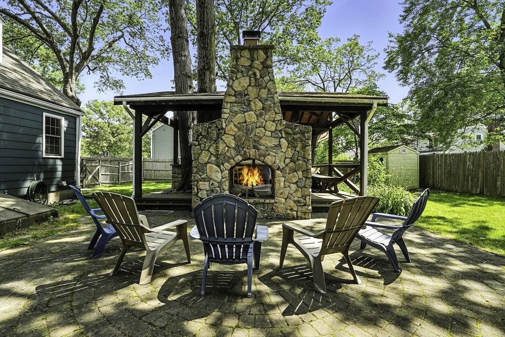 Property Photo: 7 Vermont Ave MA 01760